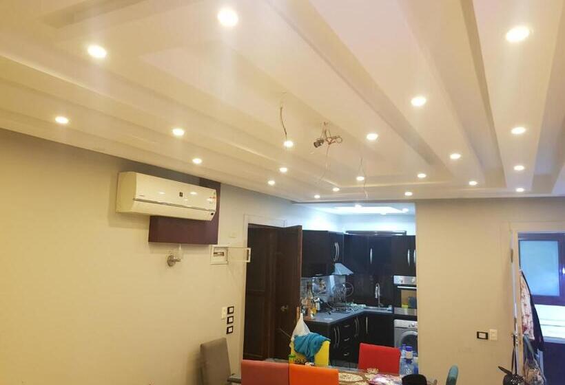 آپارتمان 1 خوابه با چشم‌انداز استخر, Chalet Stella Makadi Family Only