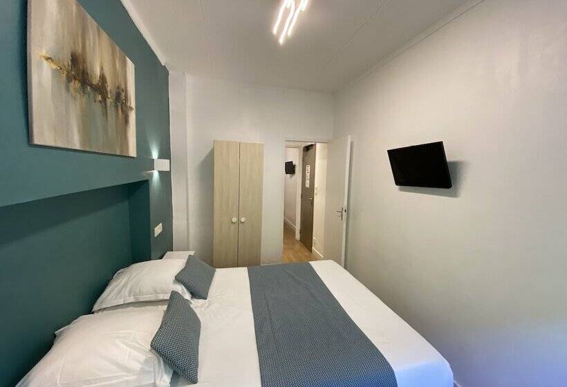 اتاق استاندارد چهار تخته, Lyo Hôtel   Centre Lyon Perrache