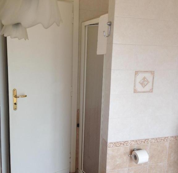 اتاق سوپریور با چشم‌انداز, Sant Oronzo B&b