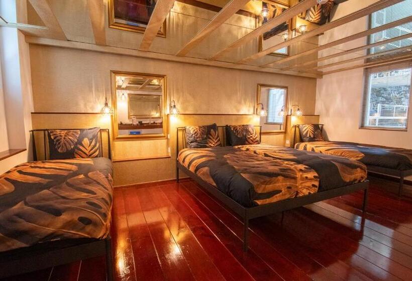 带2个卧室的套房, B&b Katoo