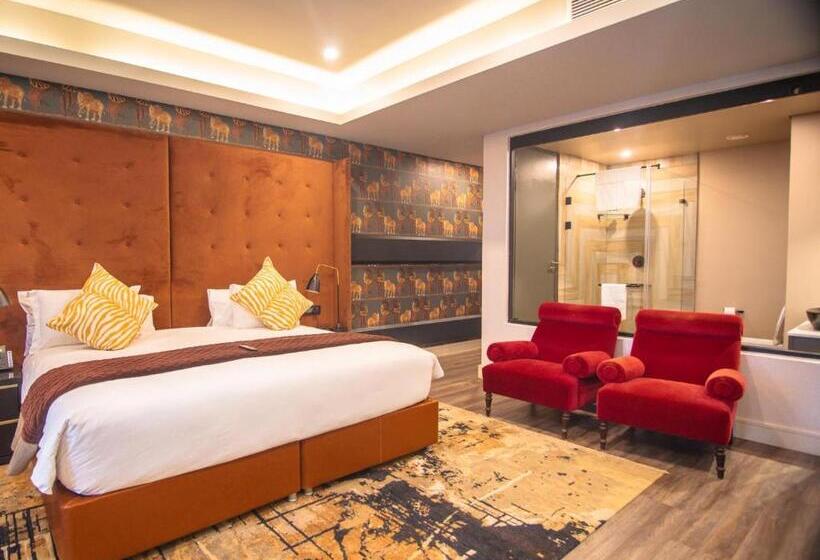 Президентский Люкс, Mgb Hotel At 2ten