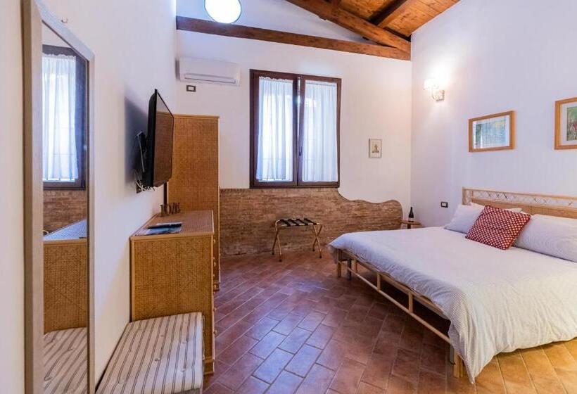 Quarto Estandar, Cantine Cipri Resort