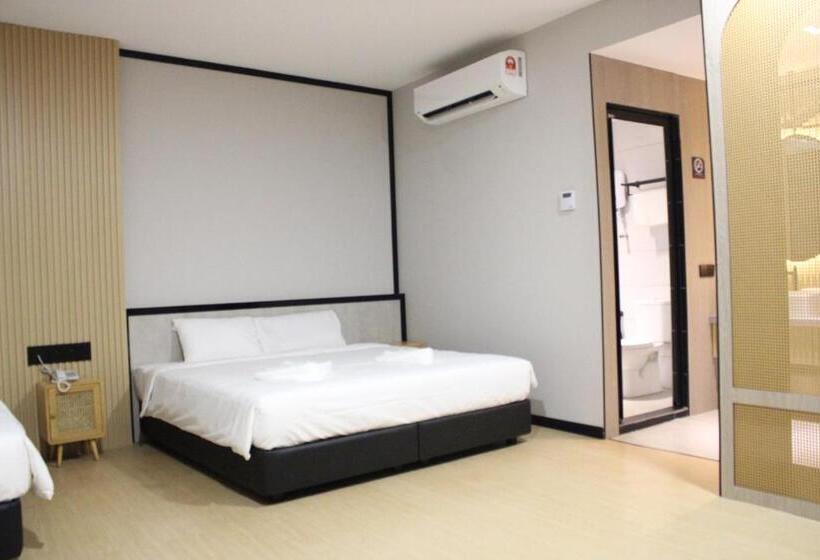 سوییت اجرایی, Urban Inn Sp Saujana