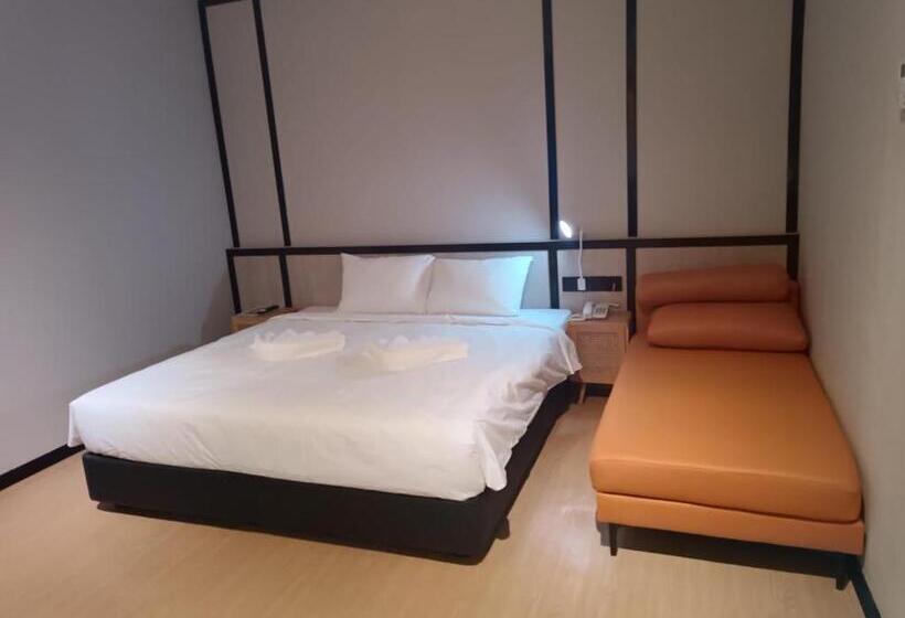 اتاق لوکس, Urban Inn Sp Saujana