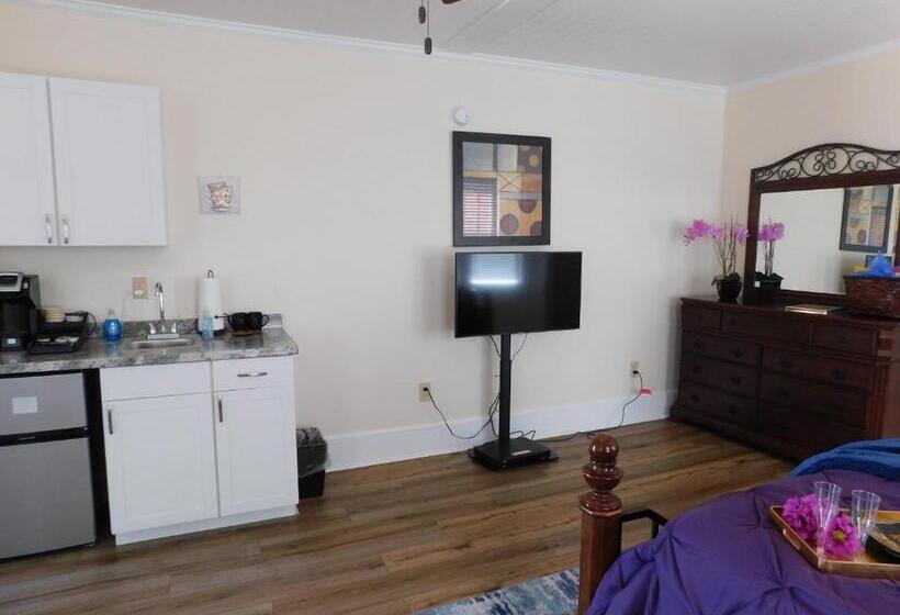 Номер Стандарт, Lawrence Village Bed And Breakfast