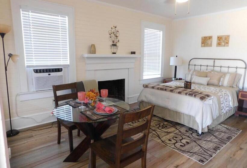 Номер Стандарт, Lawrence Village Bed And Breakfast