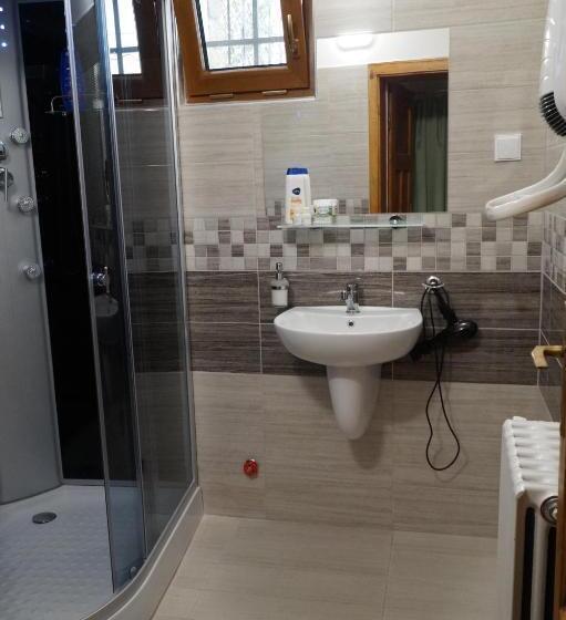 اتاق استاندارد, Home With The Veranda  Free Parking