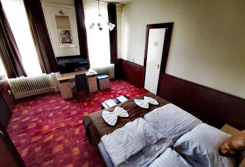 Номер Стандарт, Komplex  Rendezvénytermek Panzió Apartman Irodák