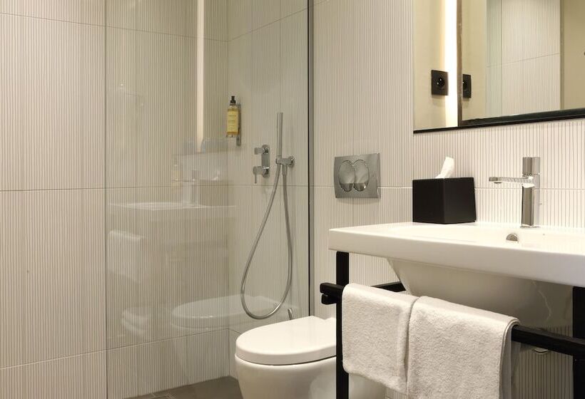 Номер Deluxe с Террасой, Best Western Plus Hôtel La Joliette