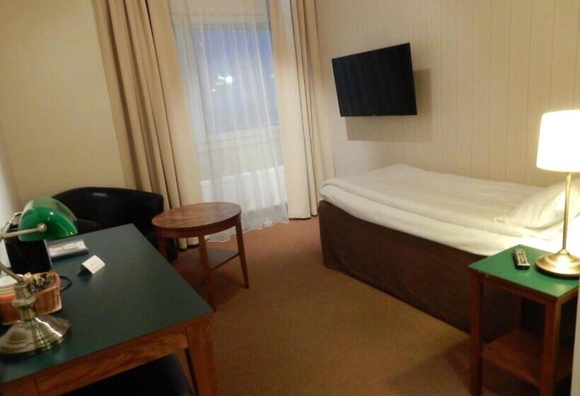 스탠다드 싱글 룸, Bishops Arms Kiruna