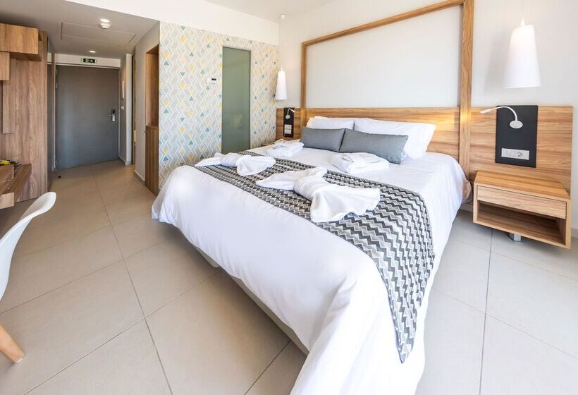 Номер Superior, Kiani Beach Resort Family All Inclusive