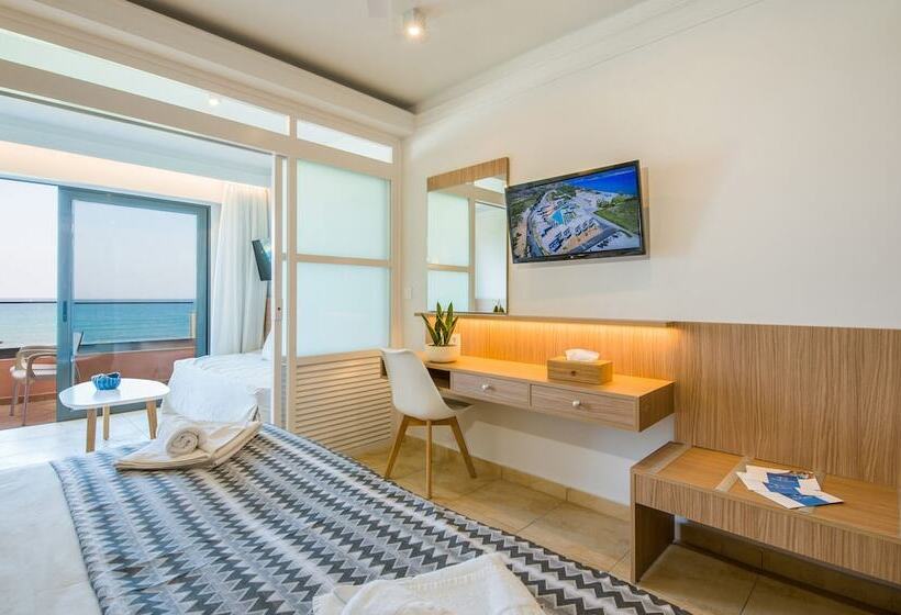 Семейный Номер Superior Вид на Море, Kiani Beach Resort Family All Inclusive