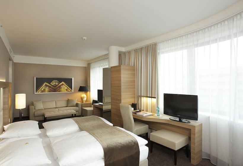 小型套房, H4 Hotel Berlin Alexanderplatz
