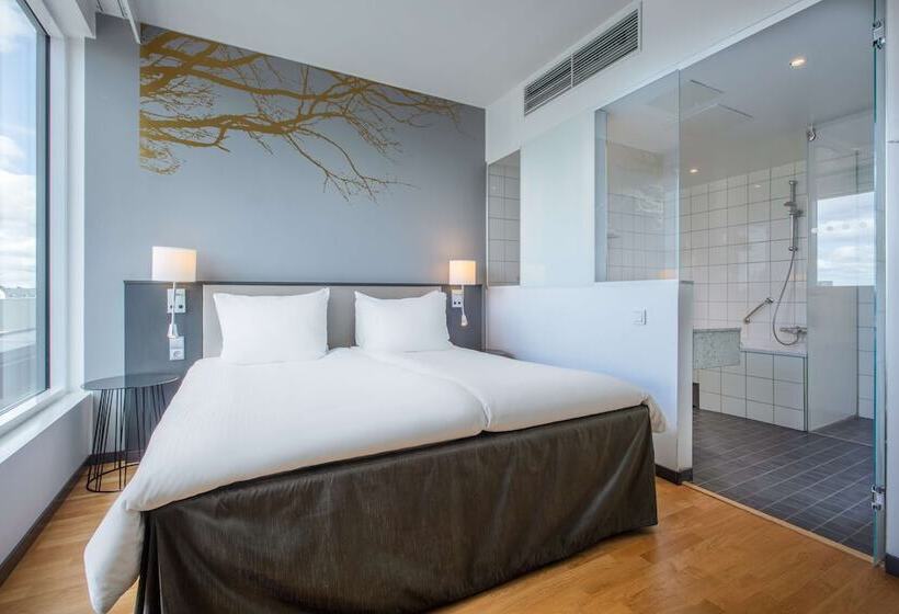 جناح, Radisson Blu Hotel Uppsala