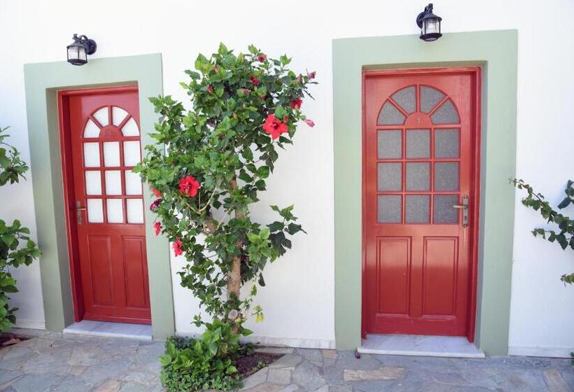 Номер Стандарт, The Flower Of Monemvasia