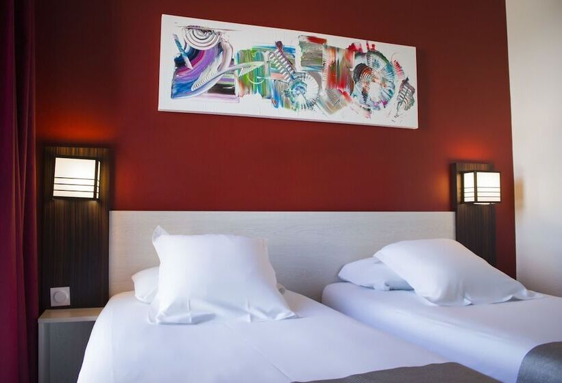 Номер Стандарт, Hôtel Pont Rouge , Carcassonne