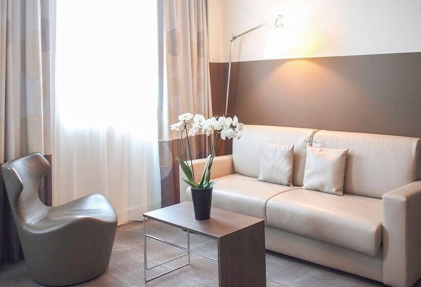 Люкс, Novotel Spa Rennes Centre Gare