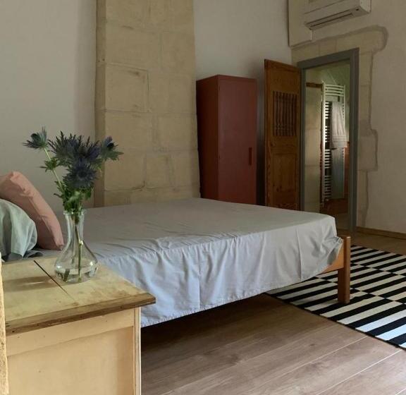 اتاق استاندارد با تخت بزرگ, Le Patio D Arles