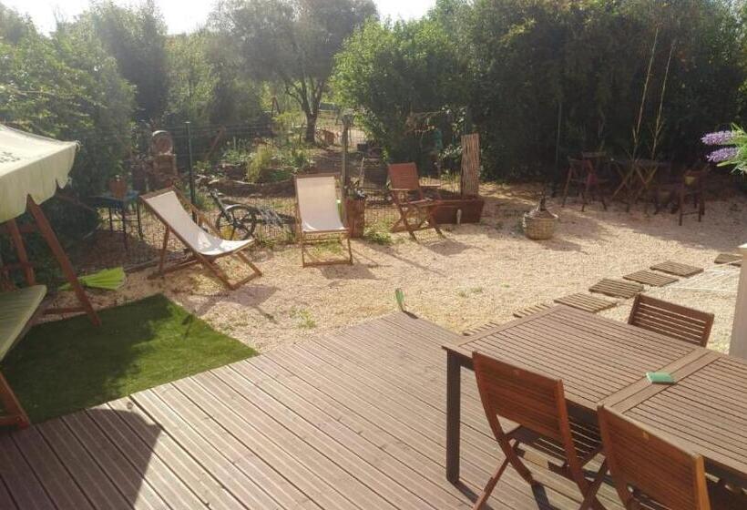Номер Стандарт Вид на Сад, La Bastide Neuve Des Oliviers