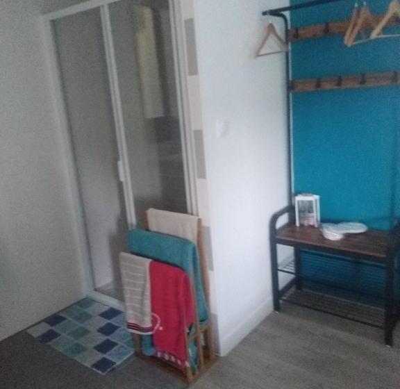Номер Deluxe, Virginie Et Serge
