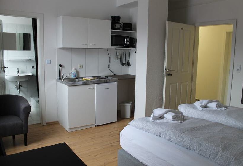 Номер Стандарт, Boardinghouse Georgsheil