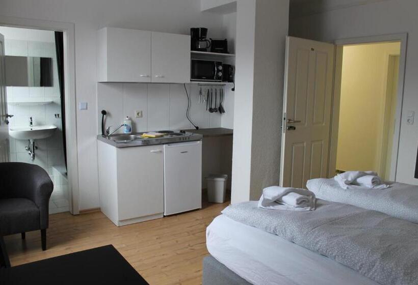 Номер Стандарт, Boardinghouse Georgsheil