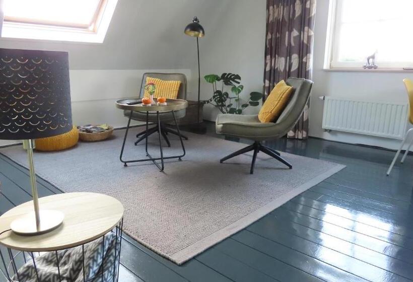 Standard room with outdoor bath, B&b Biesehof