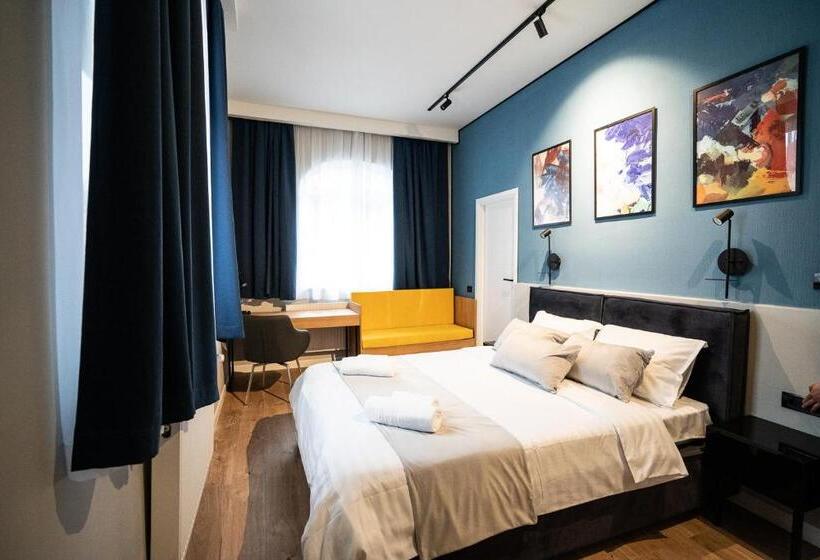 استودیو استاندارد با تخت کینگ, Emil Balaban Luxury Apart