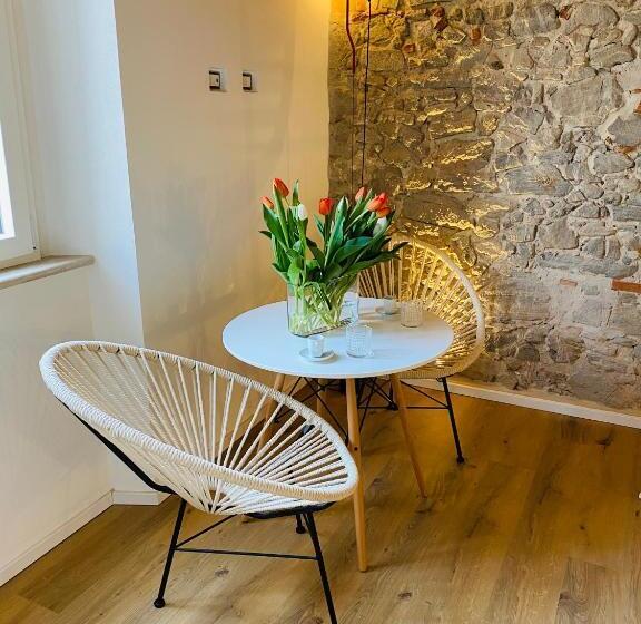 اتاق لوکس, Civiconovantatre   New B&b
