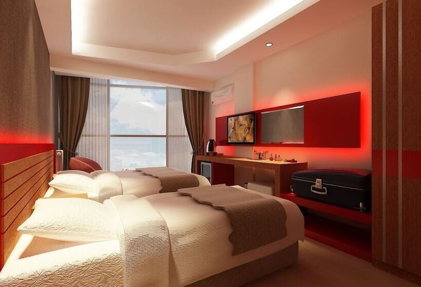 غرفة ديلوكس, Anil