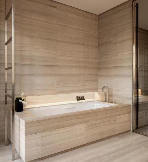 سوییت اجرایی, Armani Hotel Milano