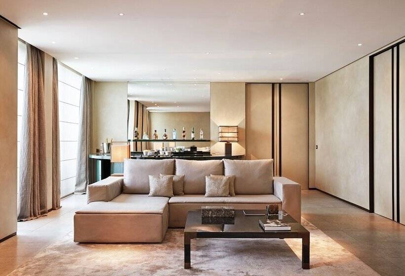سوئیت پرزیدنت, Armani Hotel Milano