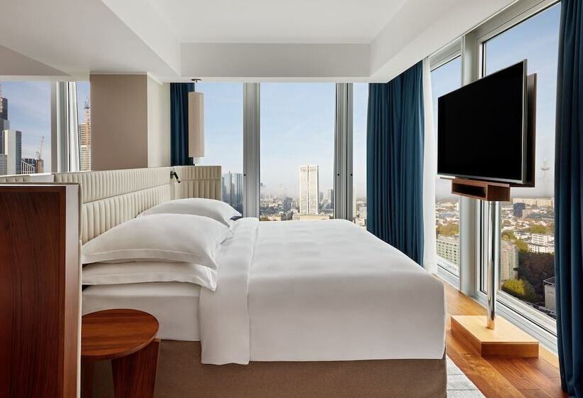 سوئیت با چشم‌انداز, Jw Marriott Hotel Frankfurt