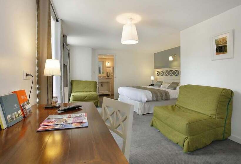 高级大房间, Logis Hotel, Restaurant Et Spa Le Relais De Broceliande