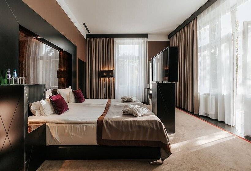 Номер Deluxe, Platinum Palace Boutique Hotel & Spa