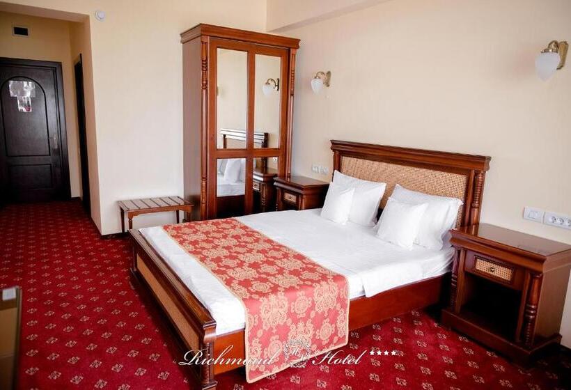 اتاق استاندارد, Richmond