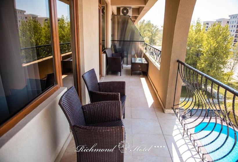 آپارتمان 1 خوابه, Richmond