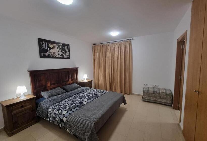 Апартаменты 1 Спальня с Террасой, Strelitzia Park
