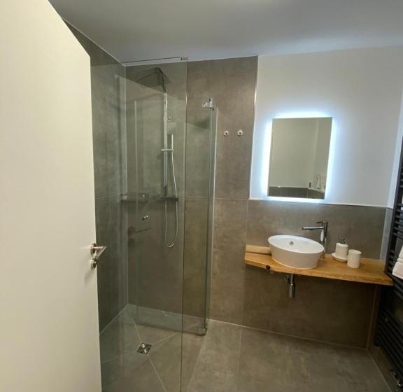 Апартаменты 1 Спальня Нижний Этаж, City Apartments Hannover