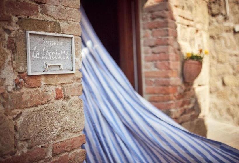 اتاق لوکس, La Lanciotta