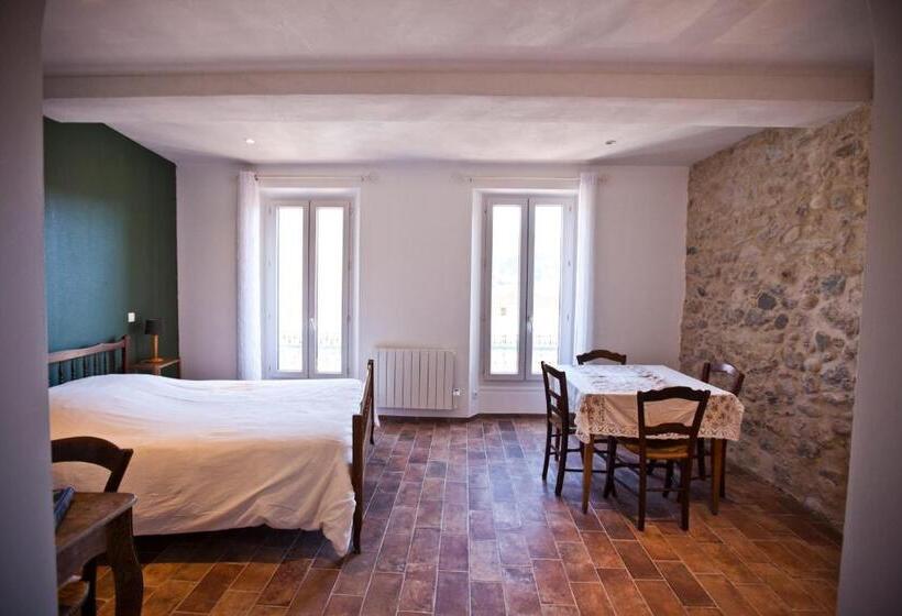4인용 스탠다드 룸, Hôtel De La Place