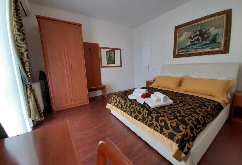 Standard room with outdoor bath, Carpe Diem Ancona
