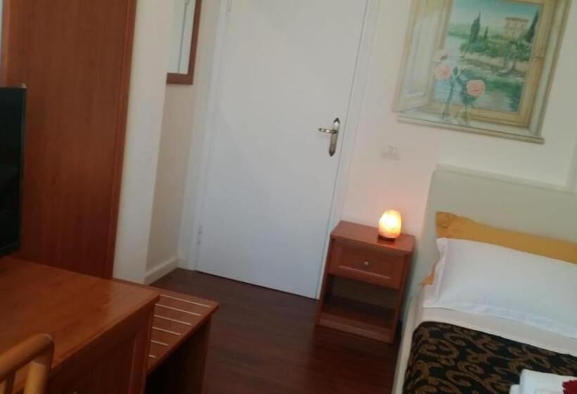 Номер Стандарт Индивидуальный, Carpe Diem Ancona