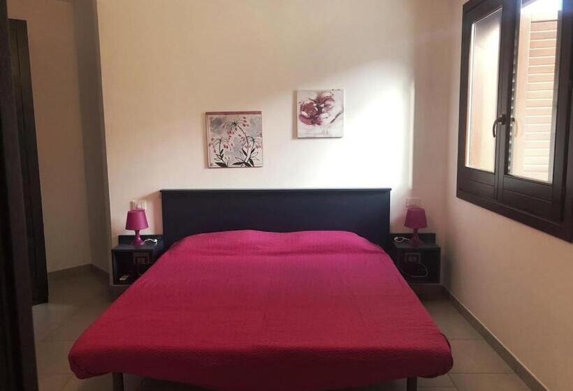 اتاق لوکس, Casa Regina