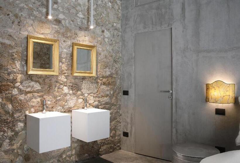 اتاق لوکس, Isonzo Suites