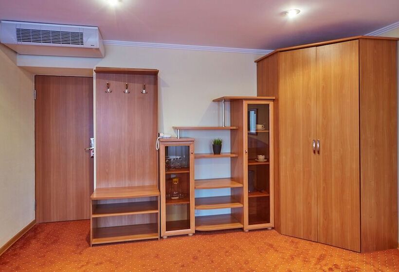 Полулюкс, Eurootel Stavropol
