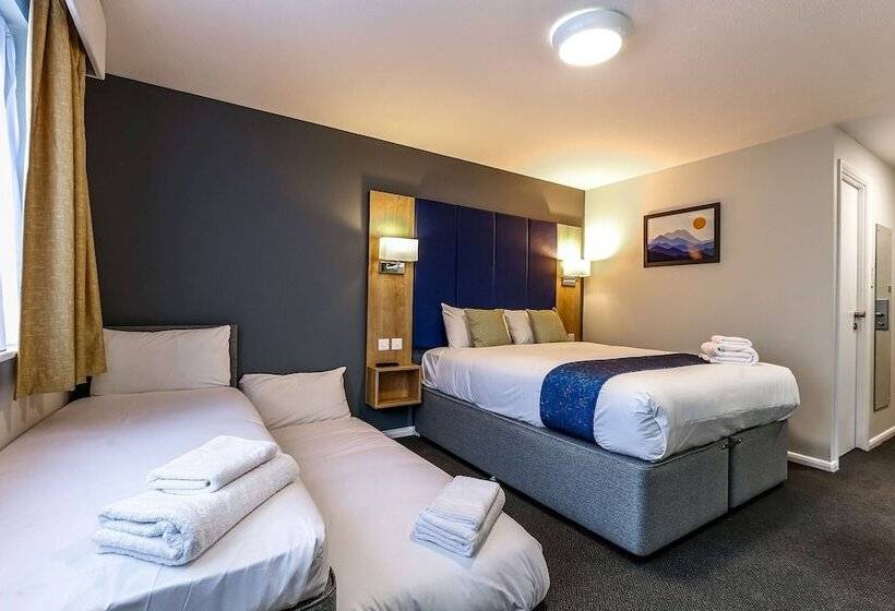 اتاق خانوادگی, Days Inn London Stansted Airport