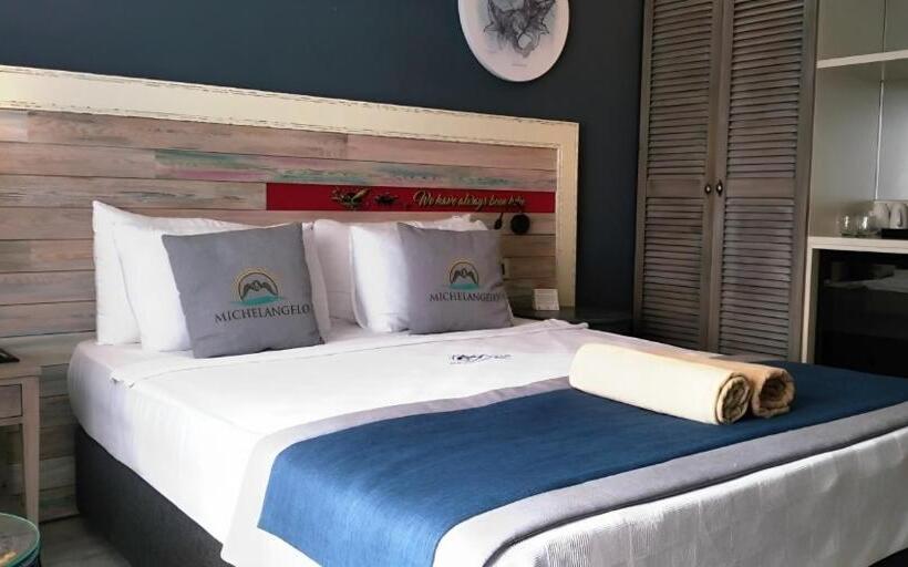 Номер Стандарт Трехместный, Michelangelo Boutique Hotel Dalyan