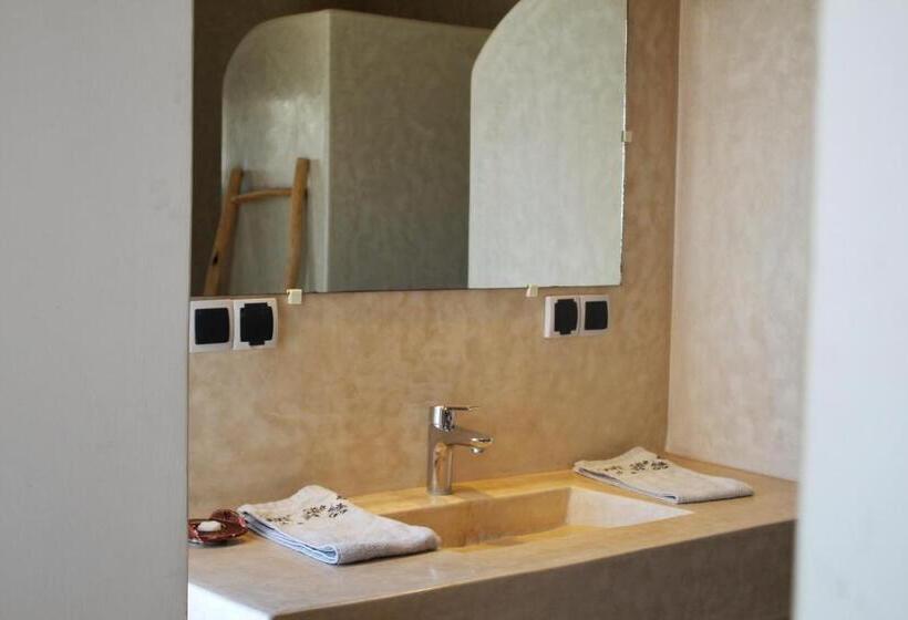Chambre Standard Vue Mer, Villa Sarah