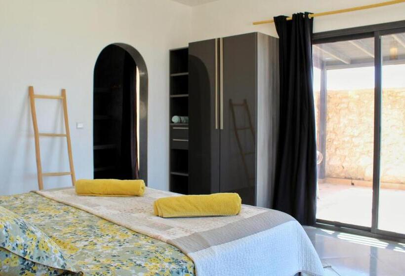 Chambre Standard Vue Mer, Villa Sarah